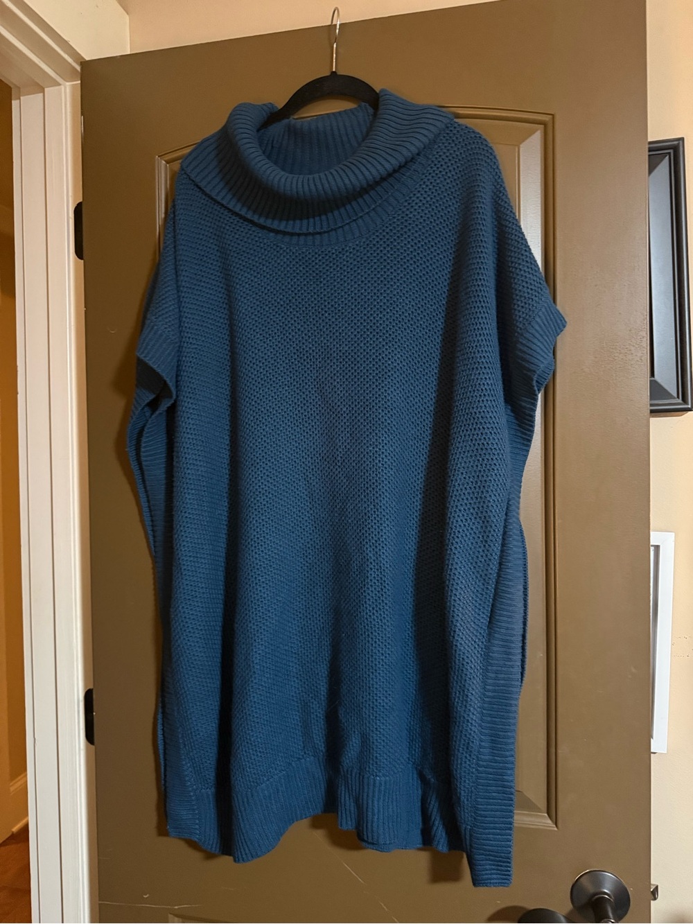 Matilda Jane “Forge Ahead” poncho sweater in a beautiful deep teal blue size XL